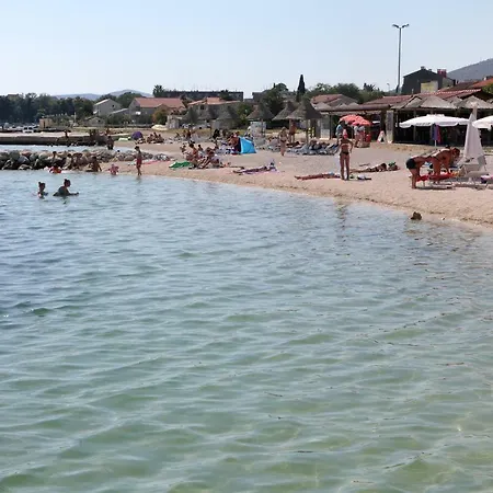 Dinka Διαμέρισμα *
